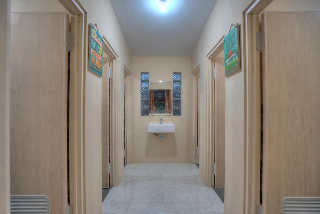Bata Merah Homestay Banyuwangi  Exterior foto