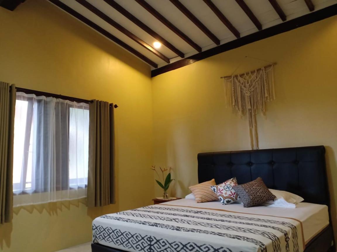 Bata Merah Homestay Banyuwangi  Exterior foto