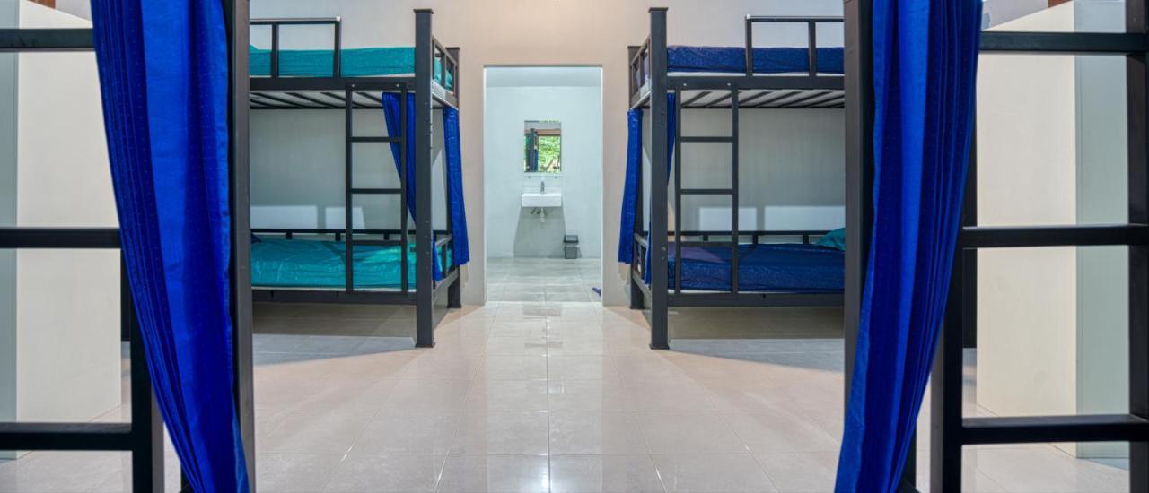 Bata Merah Homestay Banyuwangi  Exterior foto